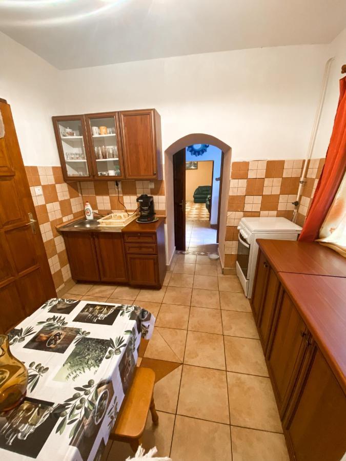 Tuendererdo Villa Miskolc Luaran gambar