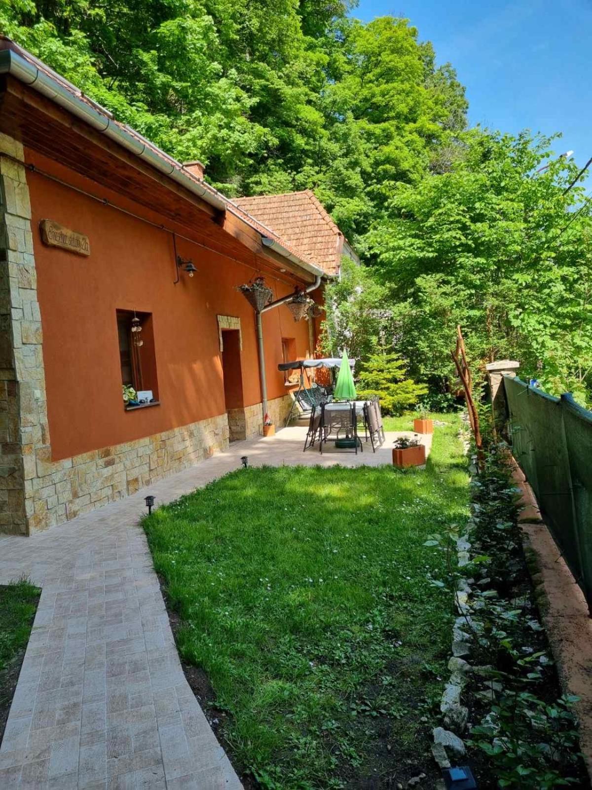 Tuendererdo Villa Miskolc Luaran gambar